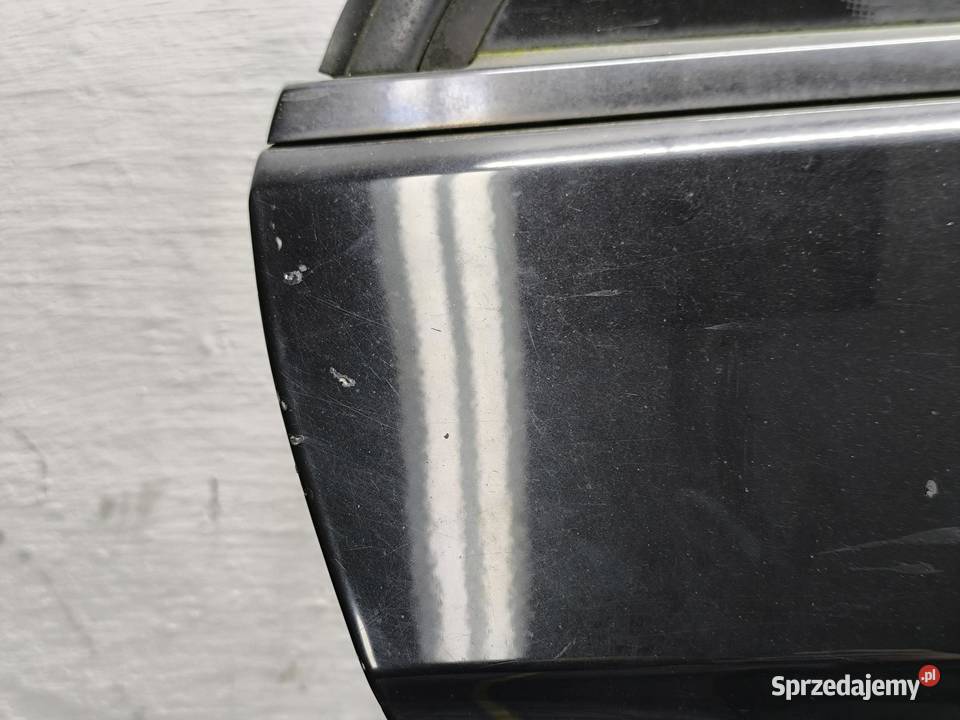 DRZWI PRAWY TYŁ EKLASA W212 SEDAN