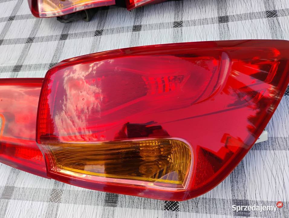 Komplet lamp kia ceed 2014 kombi 16 crdi Sochaczew sprzedam