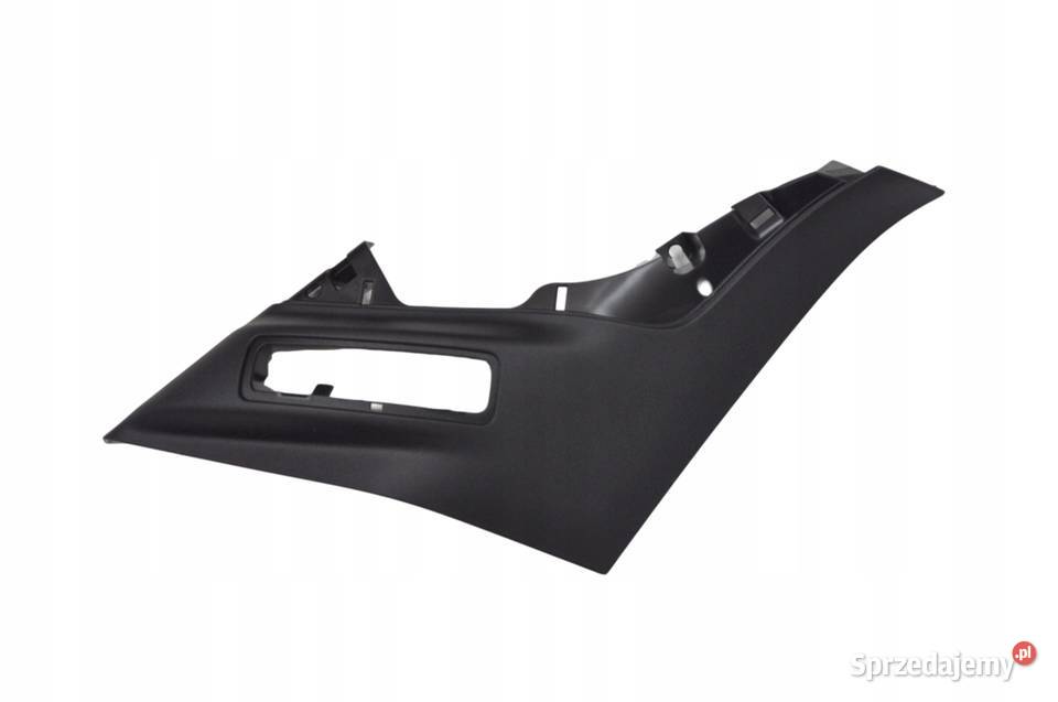 VOLVO XC90 II tylny lewy slupek D poszycie