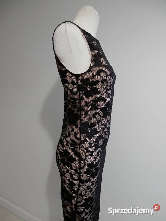 Sukienka Czarna Koronkowa z Cielistą Podszewką Spódnice i sukienki Łomża