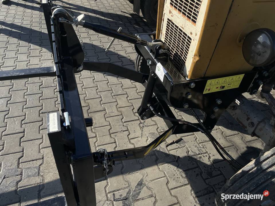 4 TUZ na przód ciągnika C330 C360 ZETOR MF nieuszkodzony Sandomierz