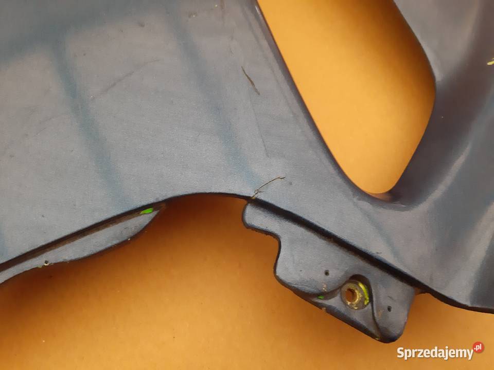 SUZUKI GSXR 750 1100 OWIEWKA BOCZEK 9447117E0 Bieleń