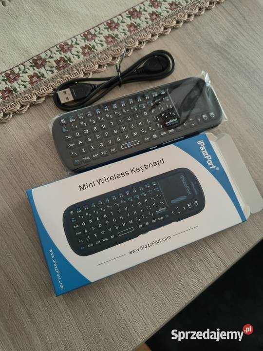 Bezprzewodowa mini klawiatura z touchpadem Rzeszów sprzedam