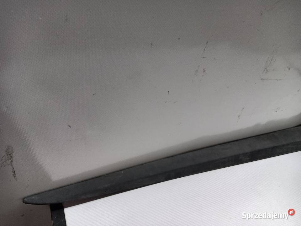 LISTWA DRZWI PRZÓD PRZEDNIA PRAWA MAZDA II Drzwi