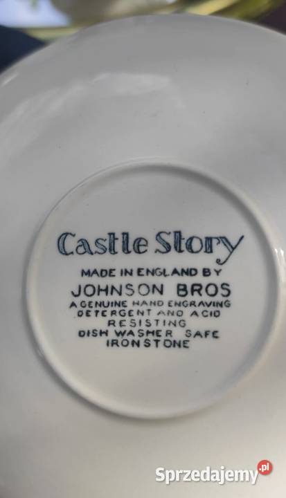 0LD ENGLANDCASTLE STORY JOHNSON BROTHERS GREEN