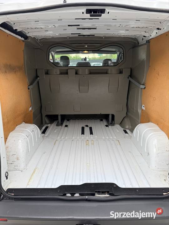 Opel Vivaro 20cdti 2010r