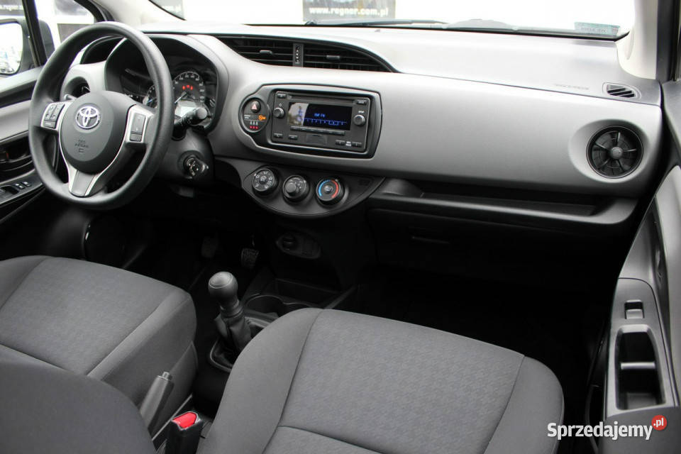 Toyota Yaris LPG 72 SalonPL FV23 1WŁ Rej2021 ASO 998cm3