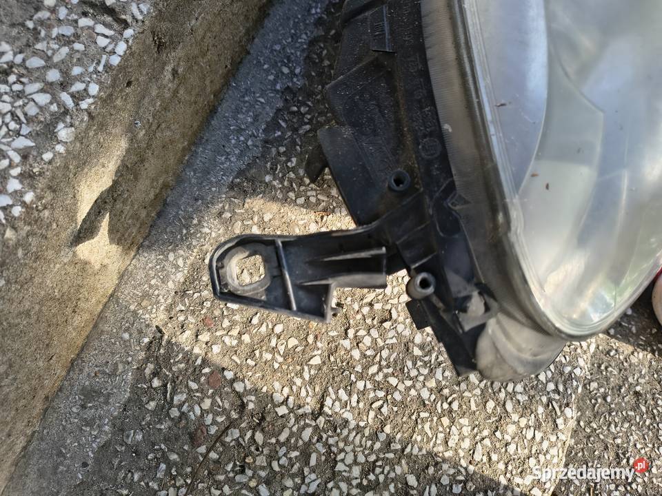 Lampa przednia Fiat Doblo Radom