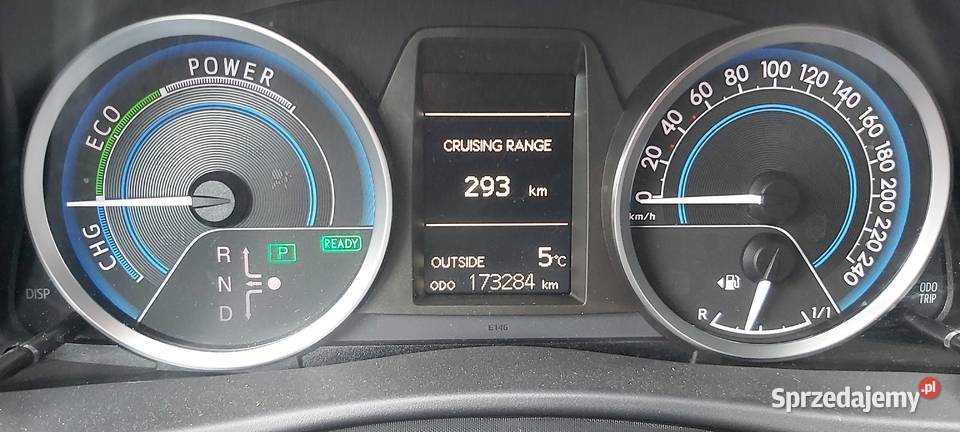 yota Auris 18 Hybryda 2014r 173 Kamera HandsFree srebrny świętokrzyskie