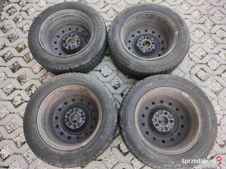 Używane felgi stalowe z oponami zimowymi Samochodowe Sucha Beskidzka sprzedam