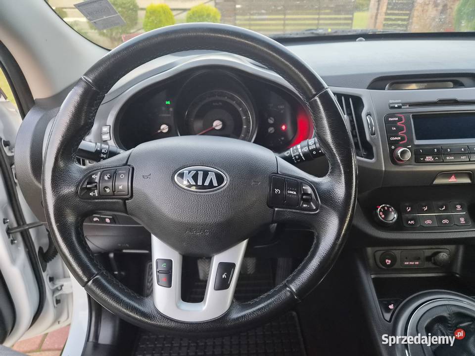 Kia Sportage 17 CRDi 116 Świeżo sprowadzony z nieuszkodzony Mniów