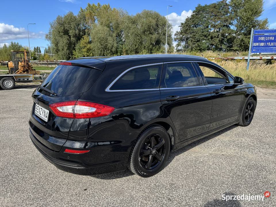 Ford Mondeo 15 BENZYNA Klimatronik Nawigacja światła LED Mondeo wielkopolskie