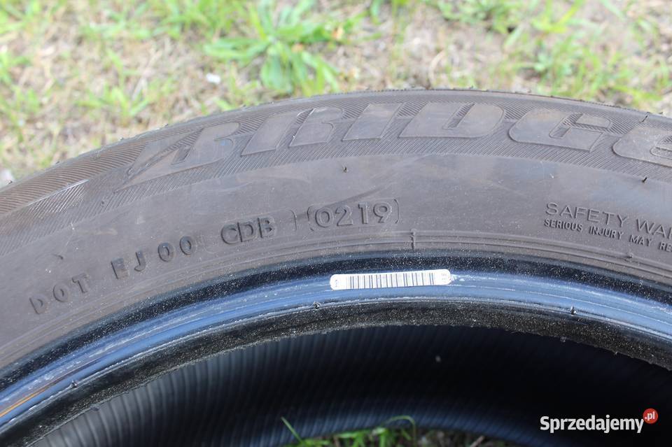 Komplet Opon Letnich Bridgestone 2255518 98V Samochodowe Rumia