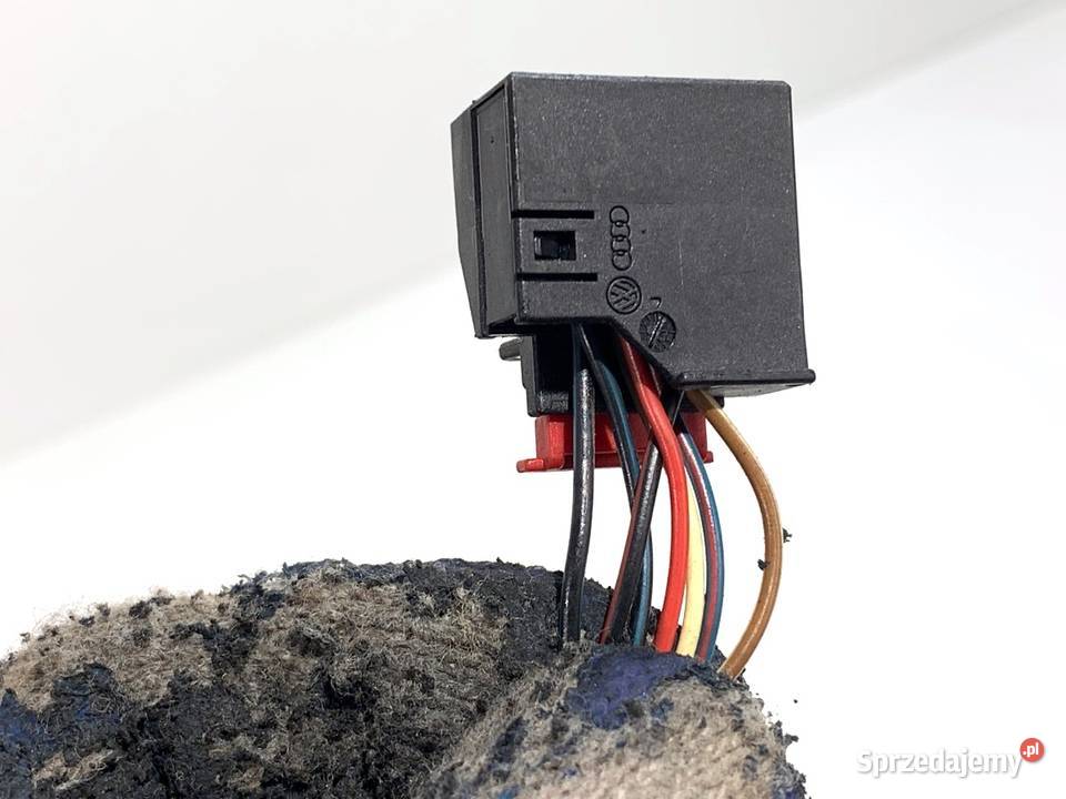 LUSTERKO PRAWY VW GOLF V Hatchback 0310