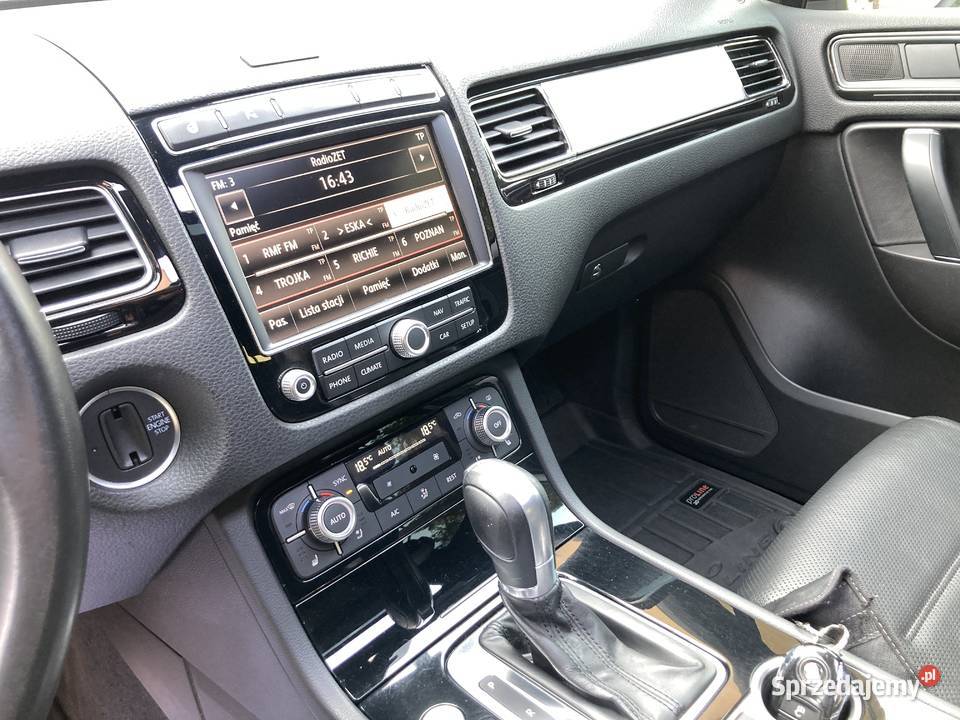 VOLKSWAGEN Touareg 30 Tdi RSyle Euro6 Bez Touareg Pleszew