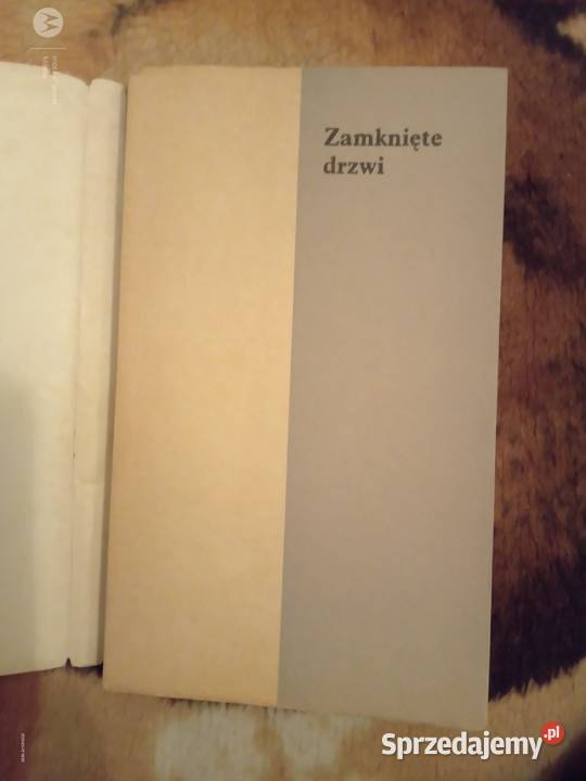 Sprzedam książkę zamknięte drzwi J Grzymkowsk