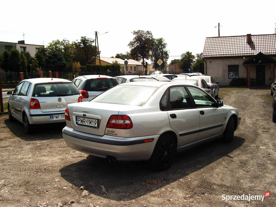 Volvo S 40 18 Etylina Gaz nowy 2001 r Września sprzedam