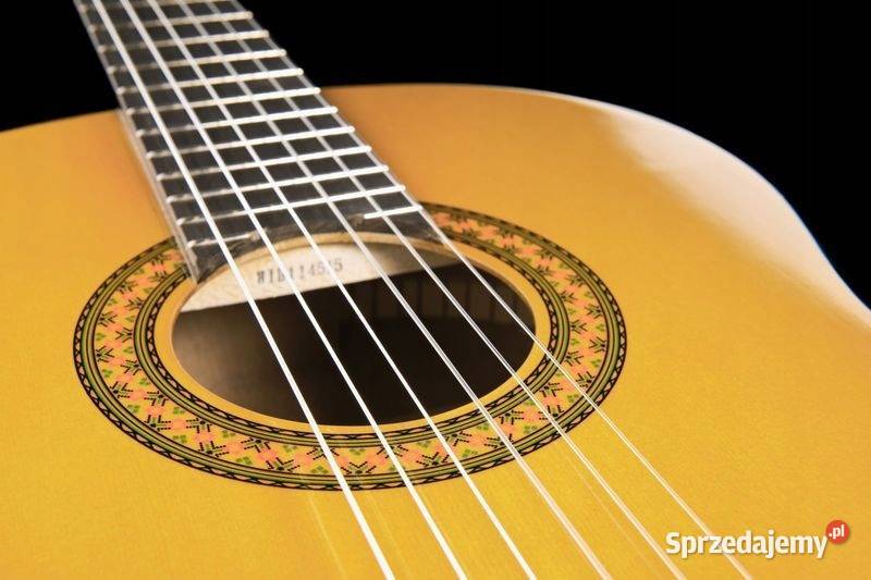 Yamaha C40P Pack Gitara klasyczna 44 Pokrowiec klasyczna