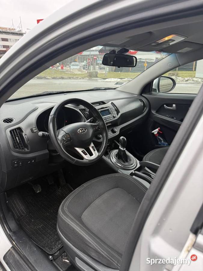 Kia Sportage 17 CRDI 2WD radio