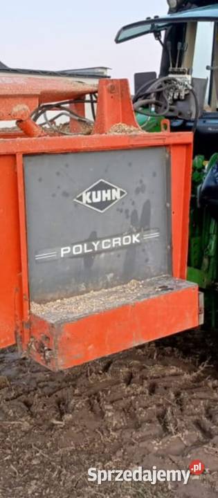 Paszowóz Kuhn Polyrock 2050 wycinak do kukurydzy Łobżenica