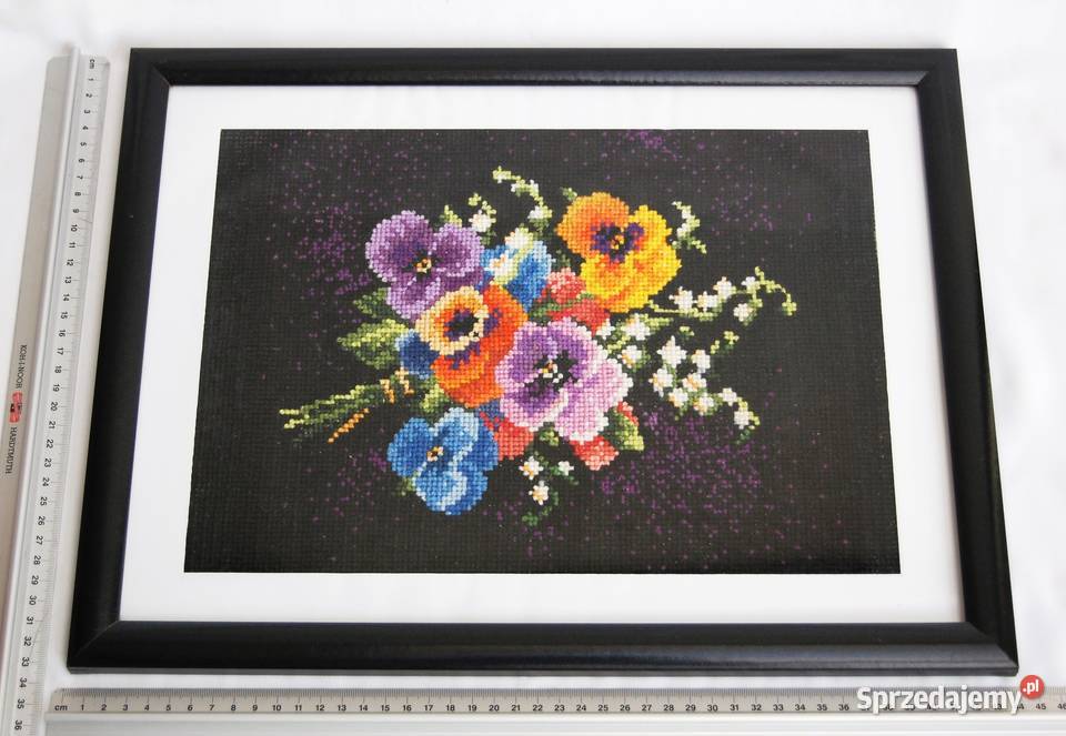 Bratki i konwalie bukiet obraz haftowany Lublin