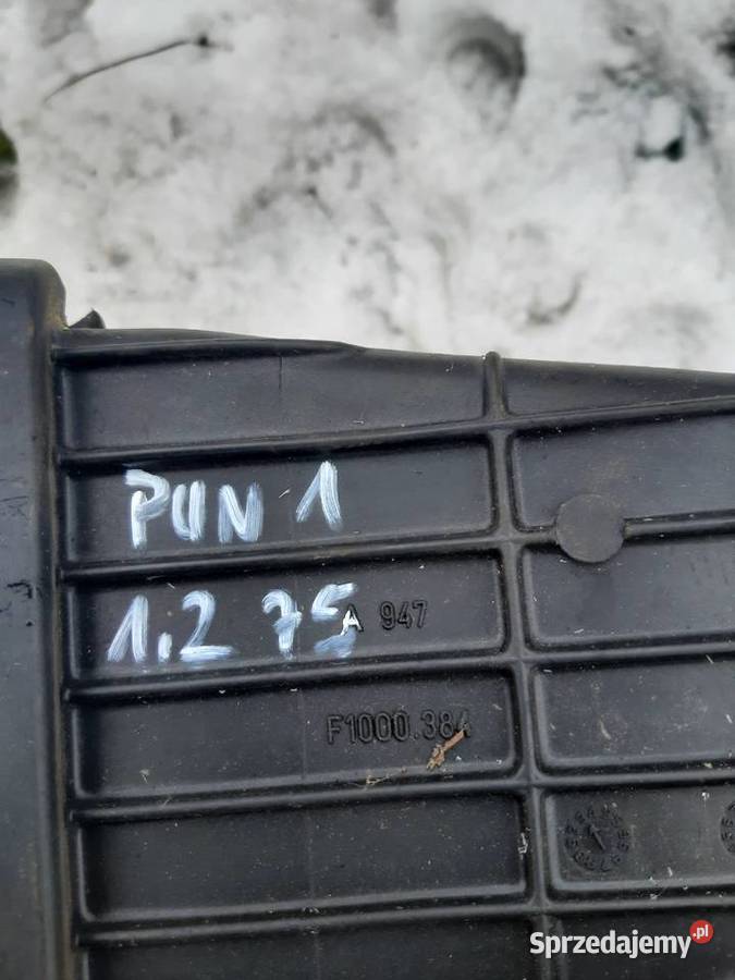 Fiat Punto 1 12 75 obudowa filtra powietrza