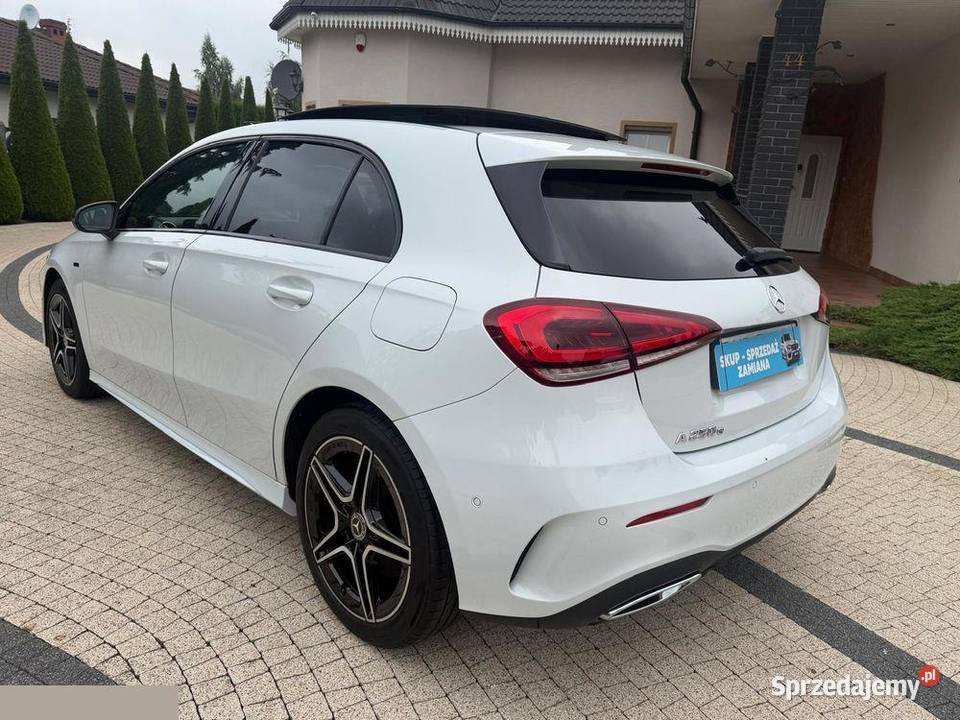 MercedesBenz Klasa A 250 E AMG Line 8GDCT 13