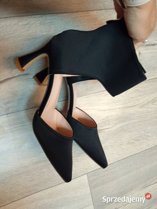 40 Czarne czółenka wieczorowe Nowe Kraków