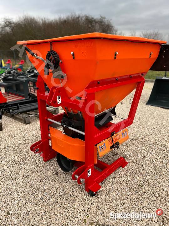 PK 550 Piaskarka Komunalna Drogowa WIBRO 380L600