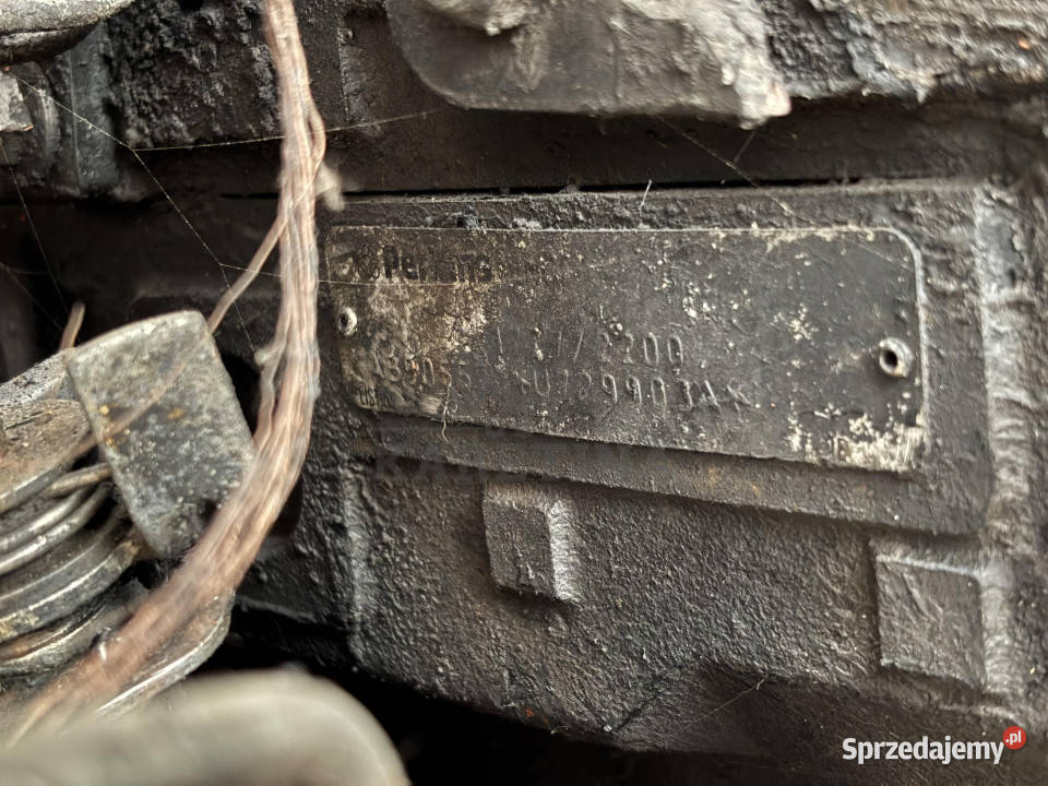 Perkins 17272200 Silnik Blok Pokrywa Koło Pozostałe wielkopolskie Jastrzębniki