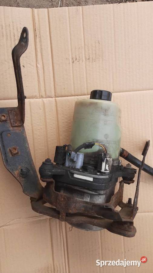 pompa wspomagania 4M513K514AD Ford Focus mk2 osobowe dolnośląskie