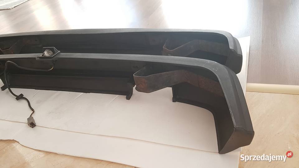 zderzaki do Fiata 126p Wersja P4 wąski plastik Grzymałków