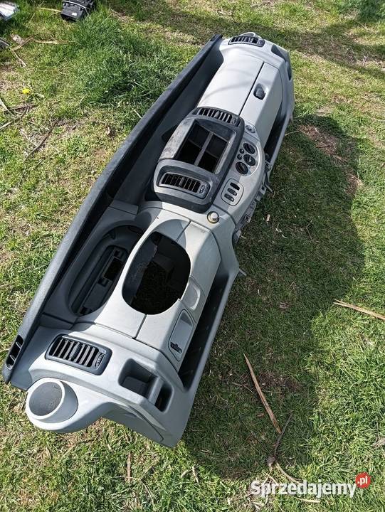 Konsola kokpit deska Trafic Vivaro Primastar wielkopolskie Poniec sprzedam