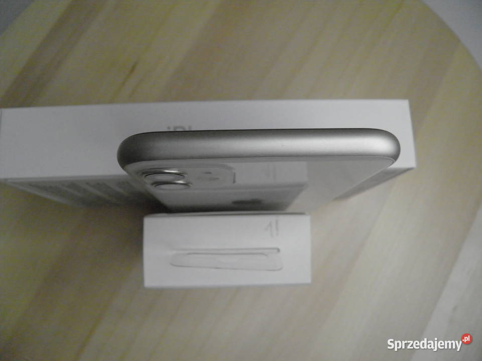 iPhone 11 64 gb z akcesoriami Sosnowiec