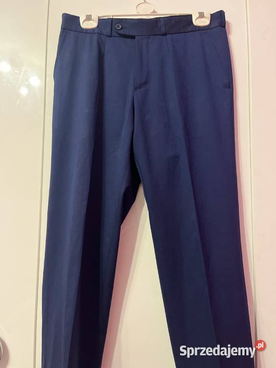 Garnitur męski Aljeka granatowy 188 mazowieckie sprzedam