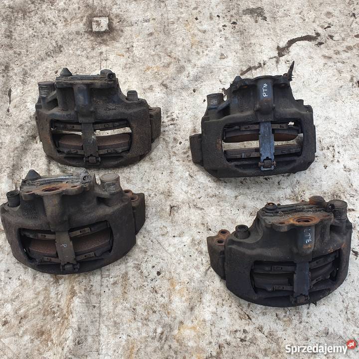 IVECO STRALIS ZACISK HAMULCA Bieleń