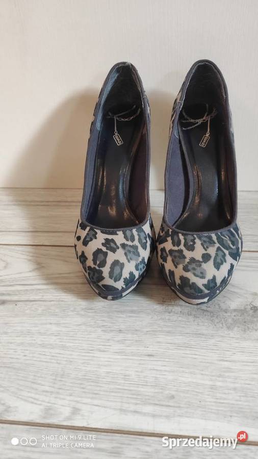 Sprzedam szpilki marki Quazi rozmiar 39 Bydgoszcz