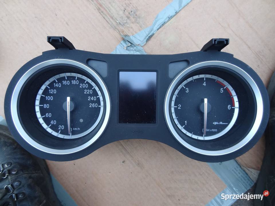 LICZNIK ALFA ROMEO 159 19 JTD 0156079254