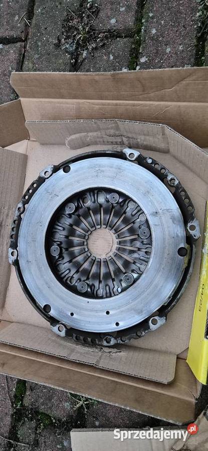 Sprzęgło i docisk 240mm LUK 20TDI DFCA Stargard