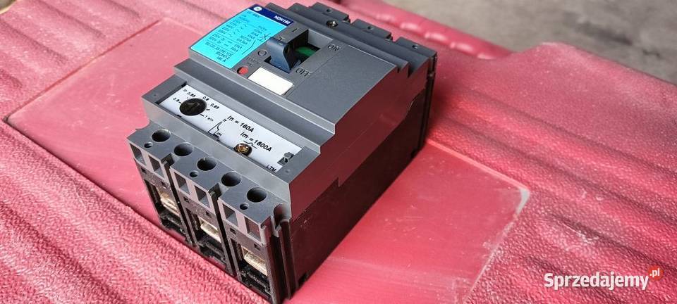 Wyłącznik włącznik kompaktowy instalacyjny mocy