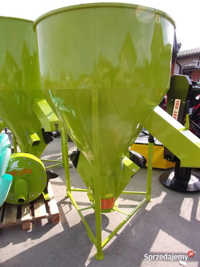 Mieszalnik pasz sypkich ADRAF Twister M012 1000 łódzkie