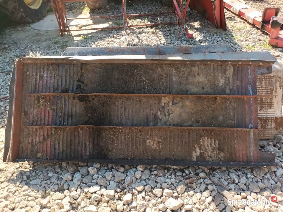 Podsiewacz Massey Ferguson Bukowie