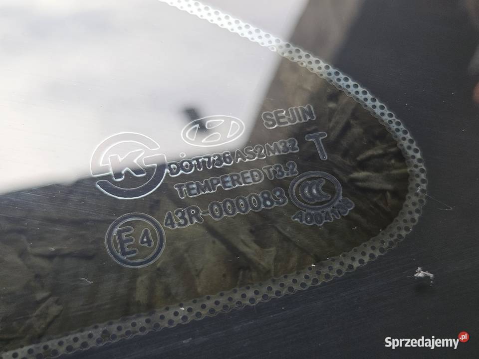 SZYBKA TYLNA HYUNDAI I40 SW KOMBI CHROM