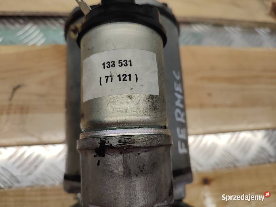 Rozrusznik silnika Fermec 650B Wilkowo sprzedam