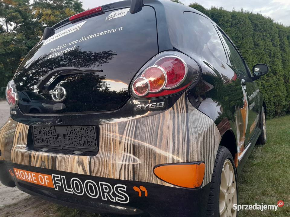 Toyota Aygo 10 benzyna 2014r z de klima skóra aluminiowe felgi Wronki