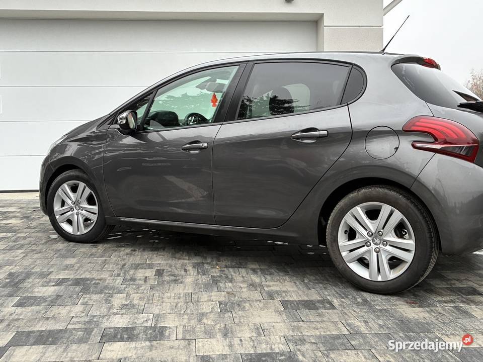 Peugeot 208 SIGNATURE 92000km 208 Sucholaski