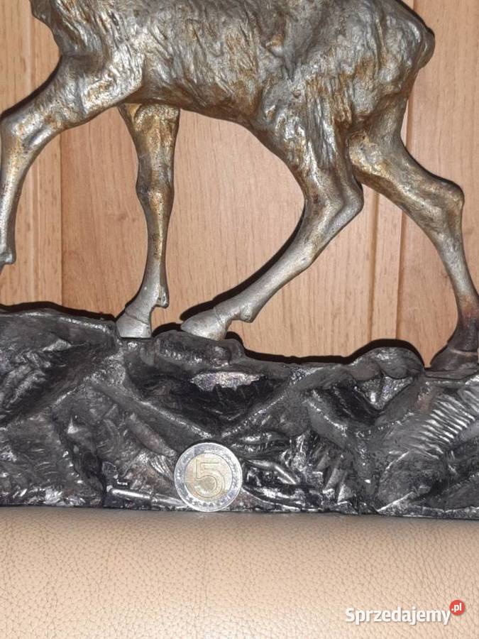 Figurka kozioł gigant Bielsko-Biała