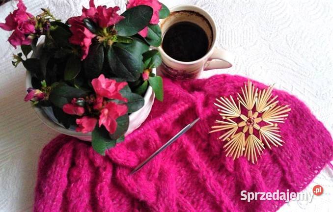 Sweter z alpaki z warkoczami fuksja Swetry i golfy