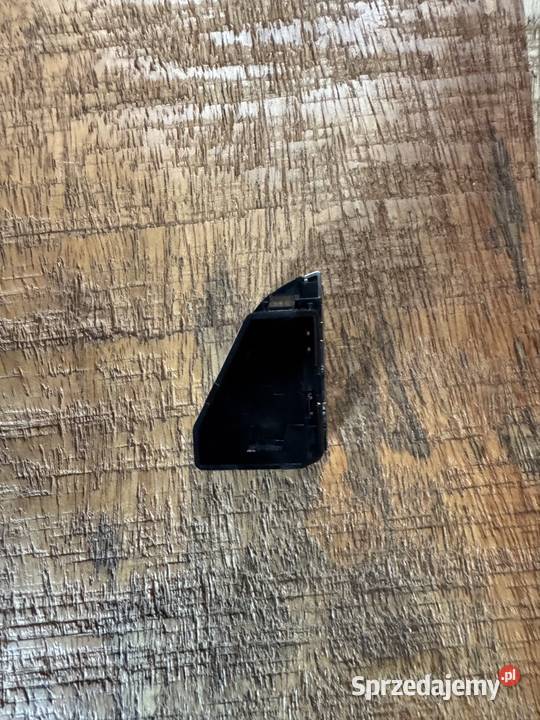 Zaślepka Audi a4 b9