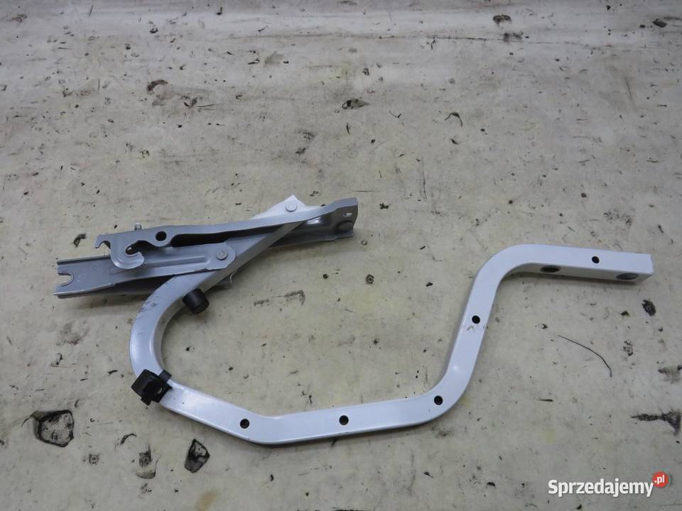 ZAWIAS KLAPY BAGAŻNIKA PRAWY 25D MAZDA 3 BM sprzedam